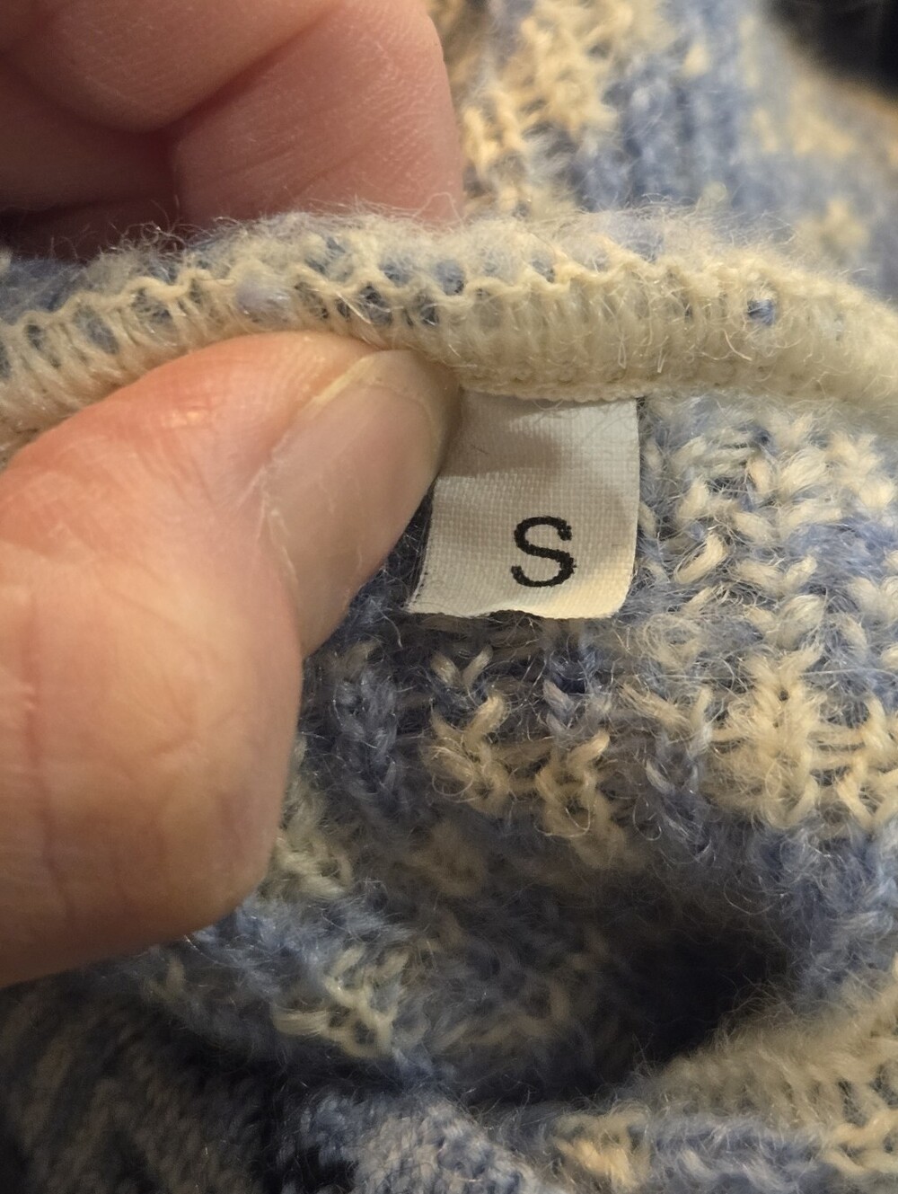 Wool Cardigan - Picture 5 of 10